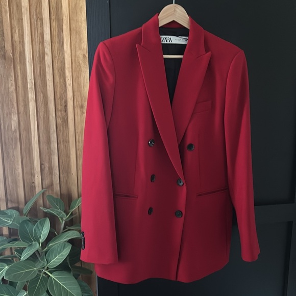 Zara Like New Double Breasted Blazer Jacket in Deep Red. Size S - Picture 2 of 14